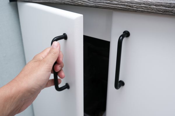 Cabinet Door Repair in Southlake